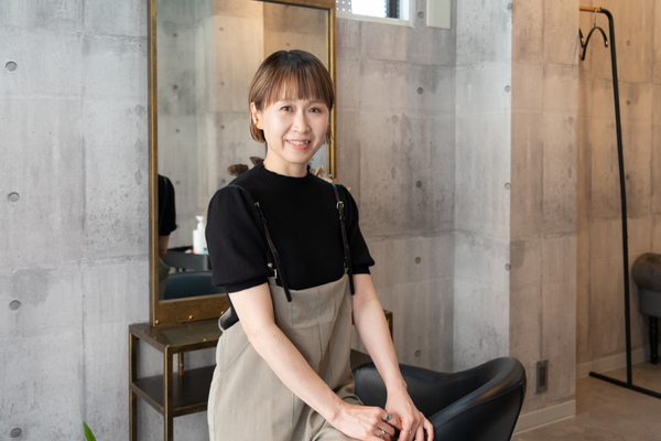 美容師のプロフィール写真