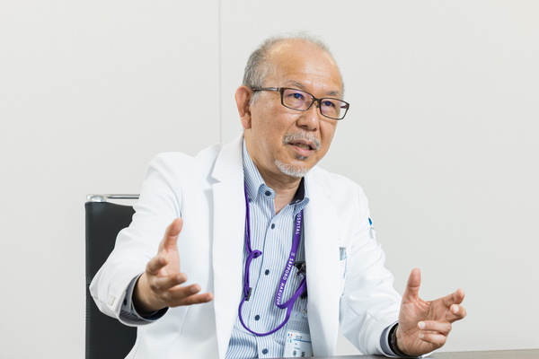医師のインタビュー写真